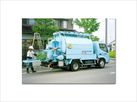 国内第1号機 製造:カヤバ工業(株)